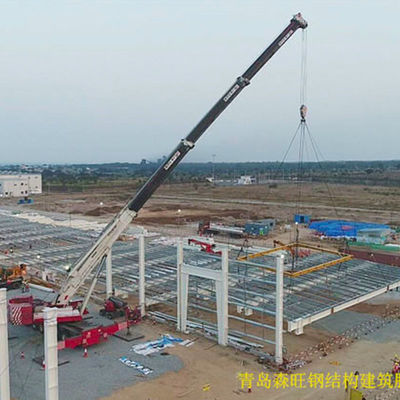 Q345B 주강을 사용하고 50년 수명의 20% 지붕 경사 강철 구조 창고