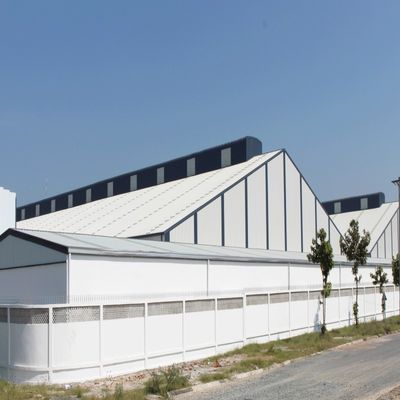 스틸 프레임 전조 스틸 구조물 볼트 연결 및 알루미늄 합금 창문