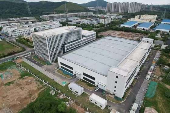 빠른 건설을 위한 ISO 9001 인증 철강 구조물 창고