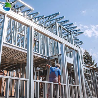 빅토리아 및 현대 스타일을 위한 CAD 도면 디자인이 포함된 강철 샌드위치 패널을 사용한 볼트 연결 강철 구조 창고