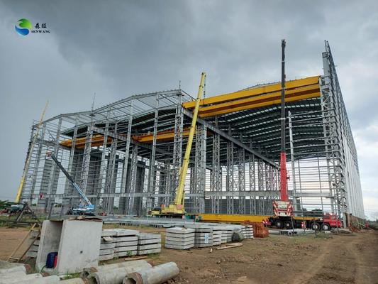 Customized Size Steel Structure Warehouse with Sloped Roof and Painted Surface Treatment for Industrial Storage