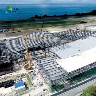 50년 사용 수명과 유연한 설계를 갖춘 현장 철골 구조 창고에 대한 엔지니어 지침